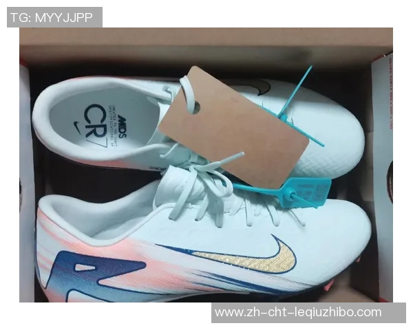 足球鞋店全新开业精选高性能足球鞋助你踢出精彩比赛表现